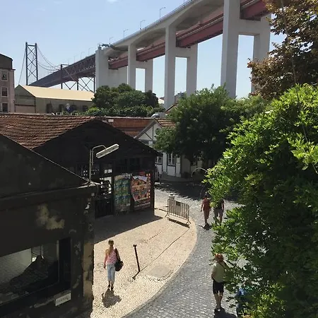 Lx Factory 1 * Lisboa